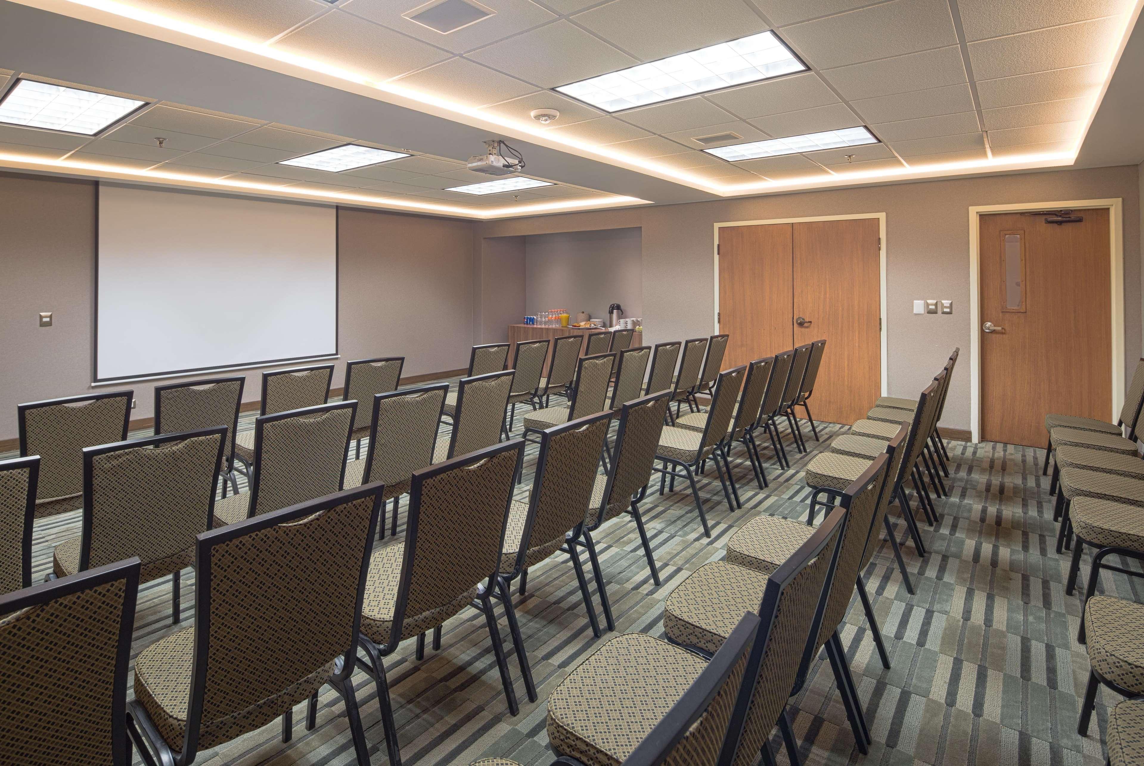 Hampton By Hilton Monterrey Galerias Obispado Esterno foto