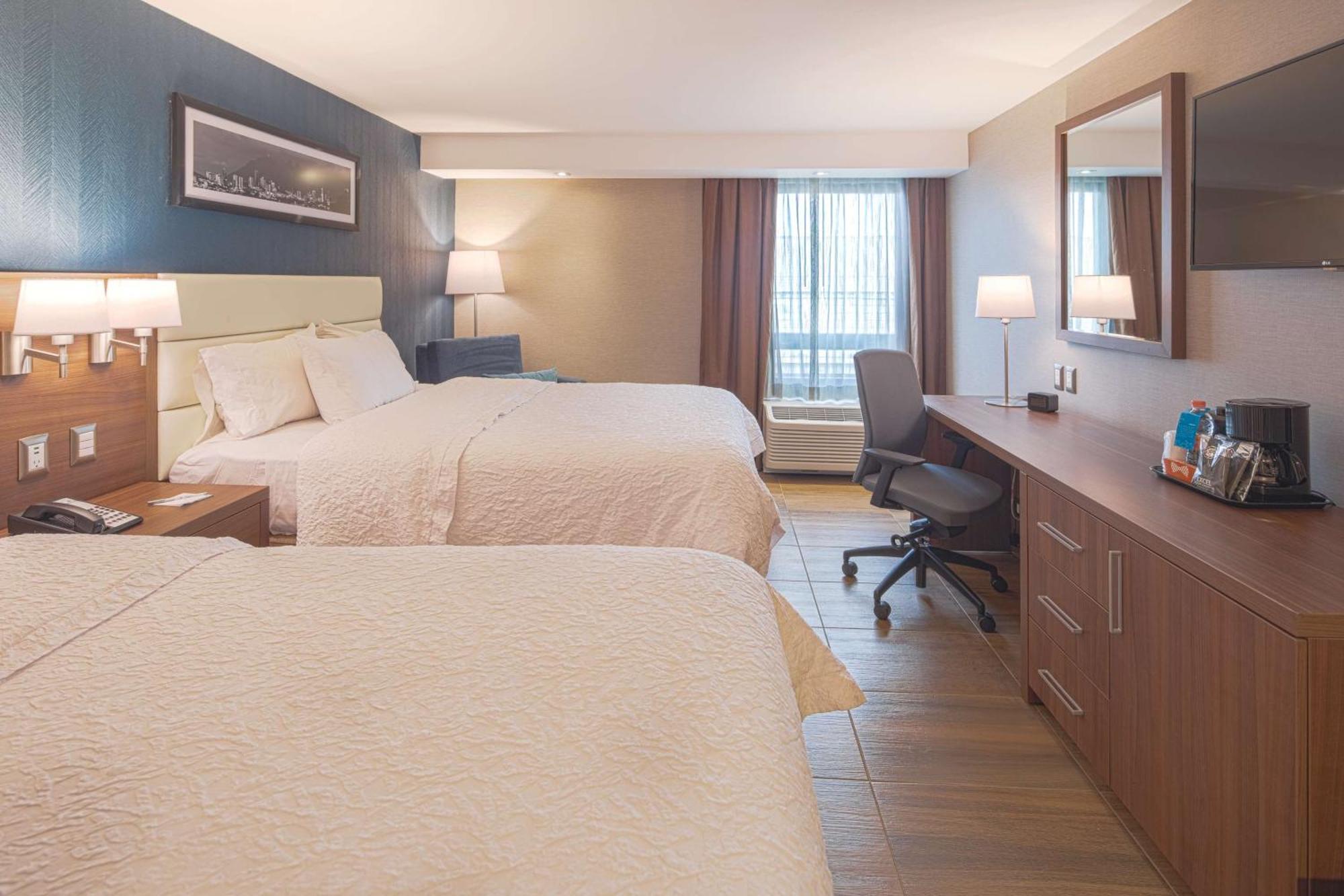 Hampton By Hilton Monterrey Galerias Obispado Esterno foto
