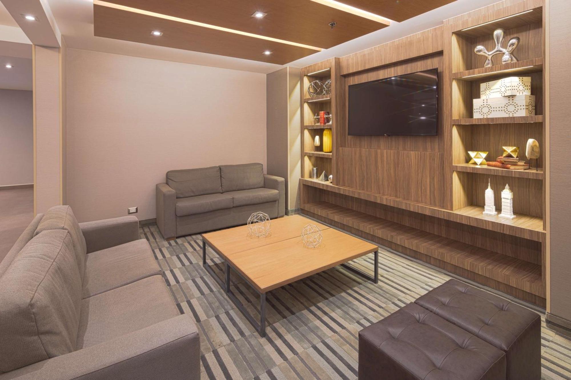 Hampton By Hilton Monterrey Galerias Obispado Esterno foto