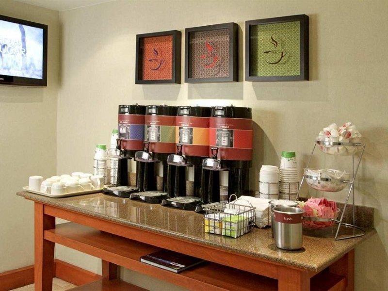 Hampton By Hilton Monterrey Galerias Obispado Esterno foto